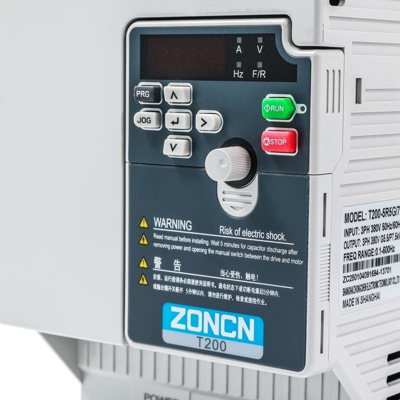 Low Voltage Inverter 5.5kw AC Frequency Inverter VFD Variable Frequency Drivers with EMC Filter for Motor Three Phase